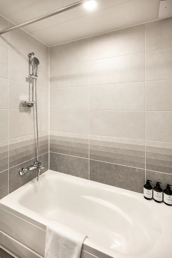 סיאול G3 Hotel Chungmuro 4*,  קוריאה הדרומית