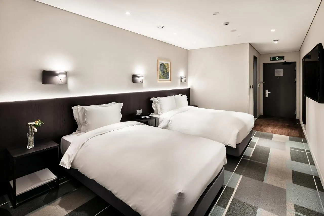 סיאול G3 Hotel Chungmuro 4*,